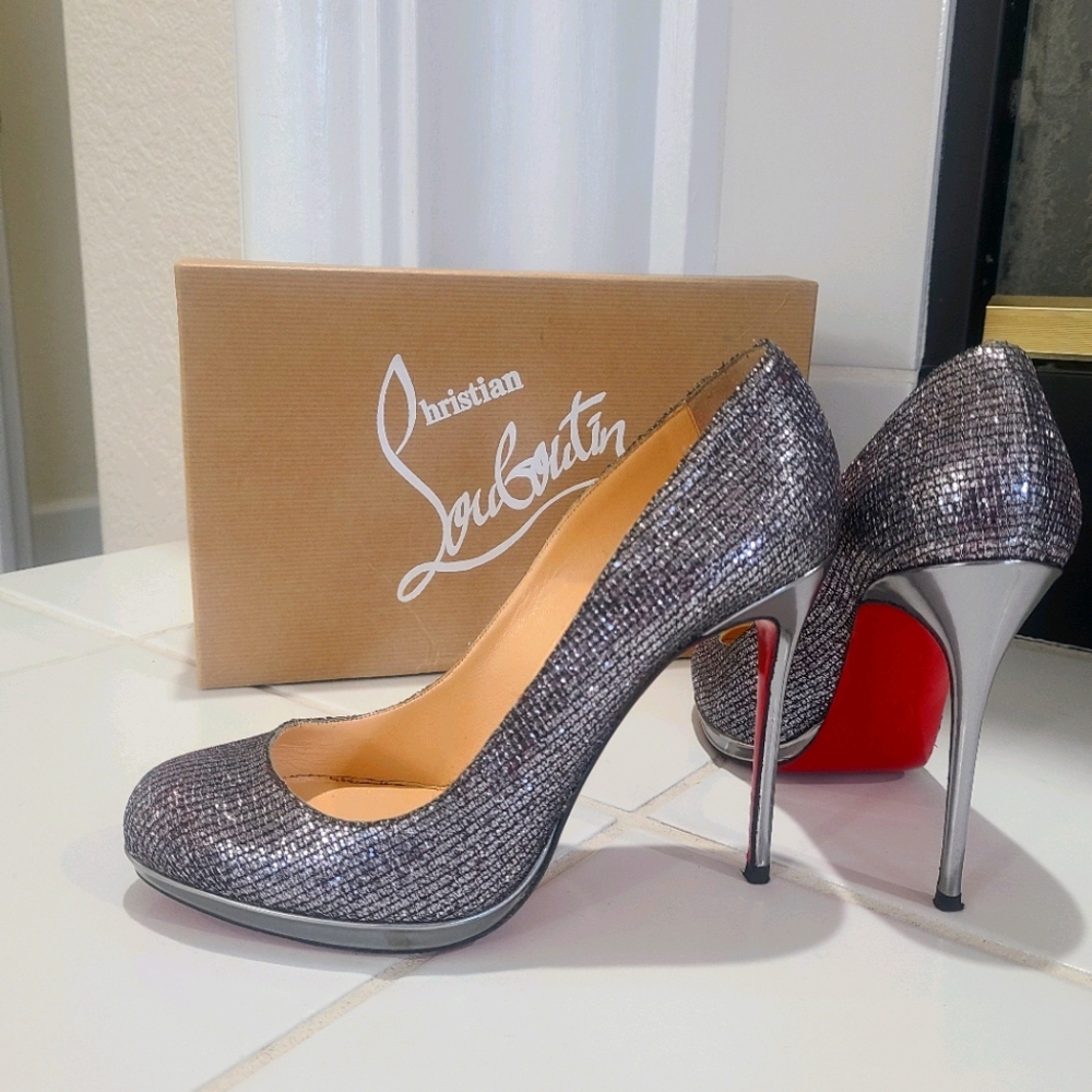 EUC Gorgeous Christian Louboutin Filo 120 Pumps